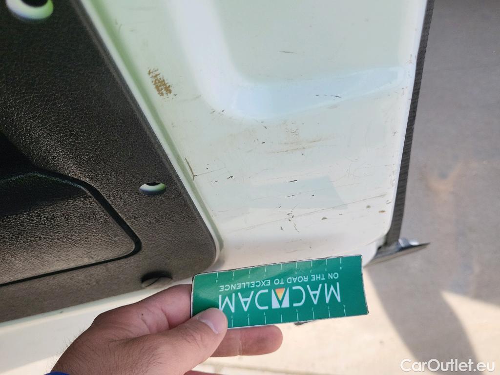  Citroen  Berlingo CITROEN  / 2018 / 4P / monovolumen compacto Talla M BlueHDi 100 LIVE #14