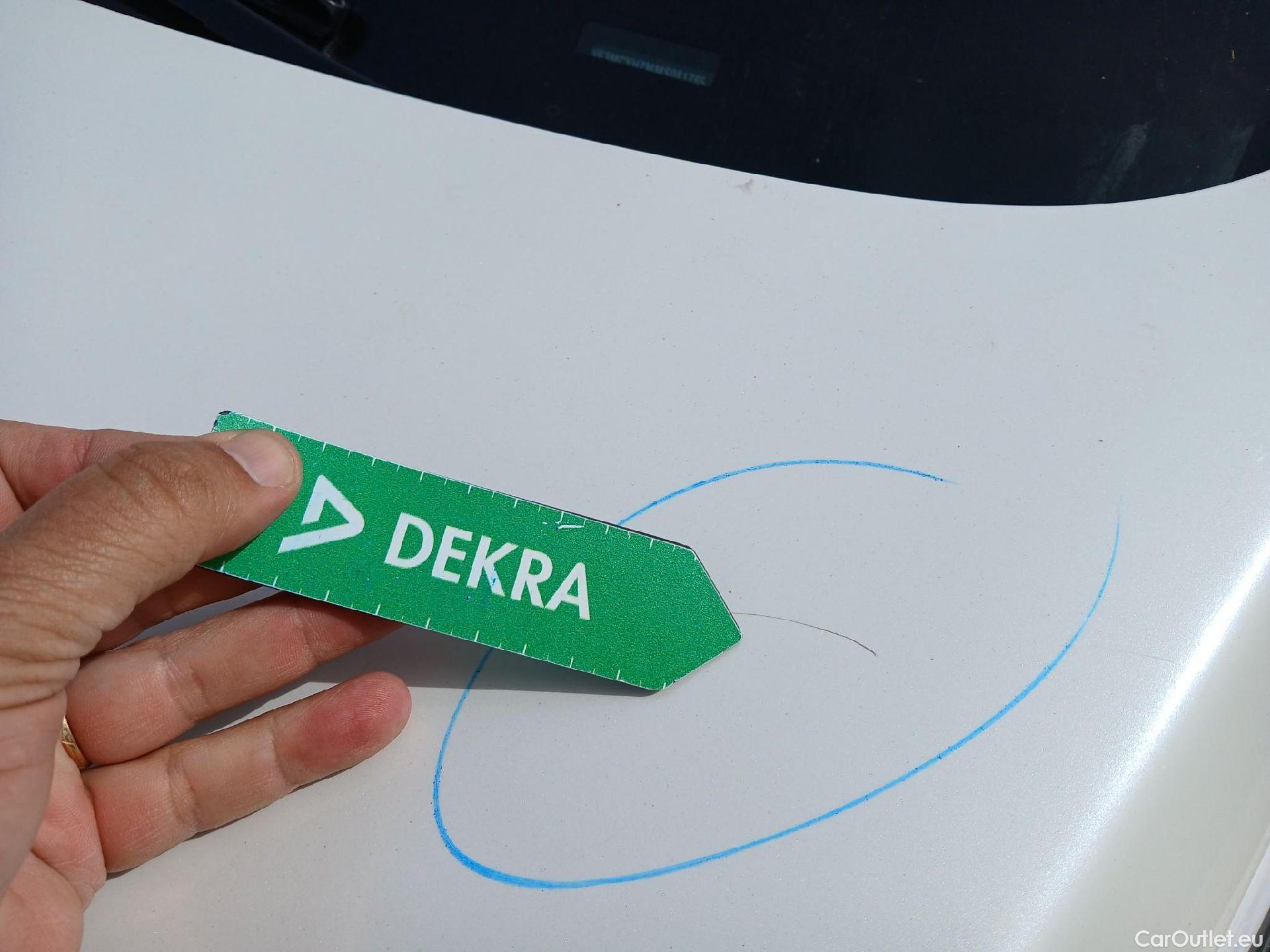  Peugeot  3008 PEUGEOT  / 2020 / 5P / todoterreno 1.5 BlueHDi 96kW (130CV) S&S Allure #5