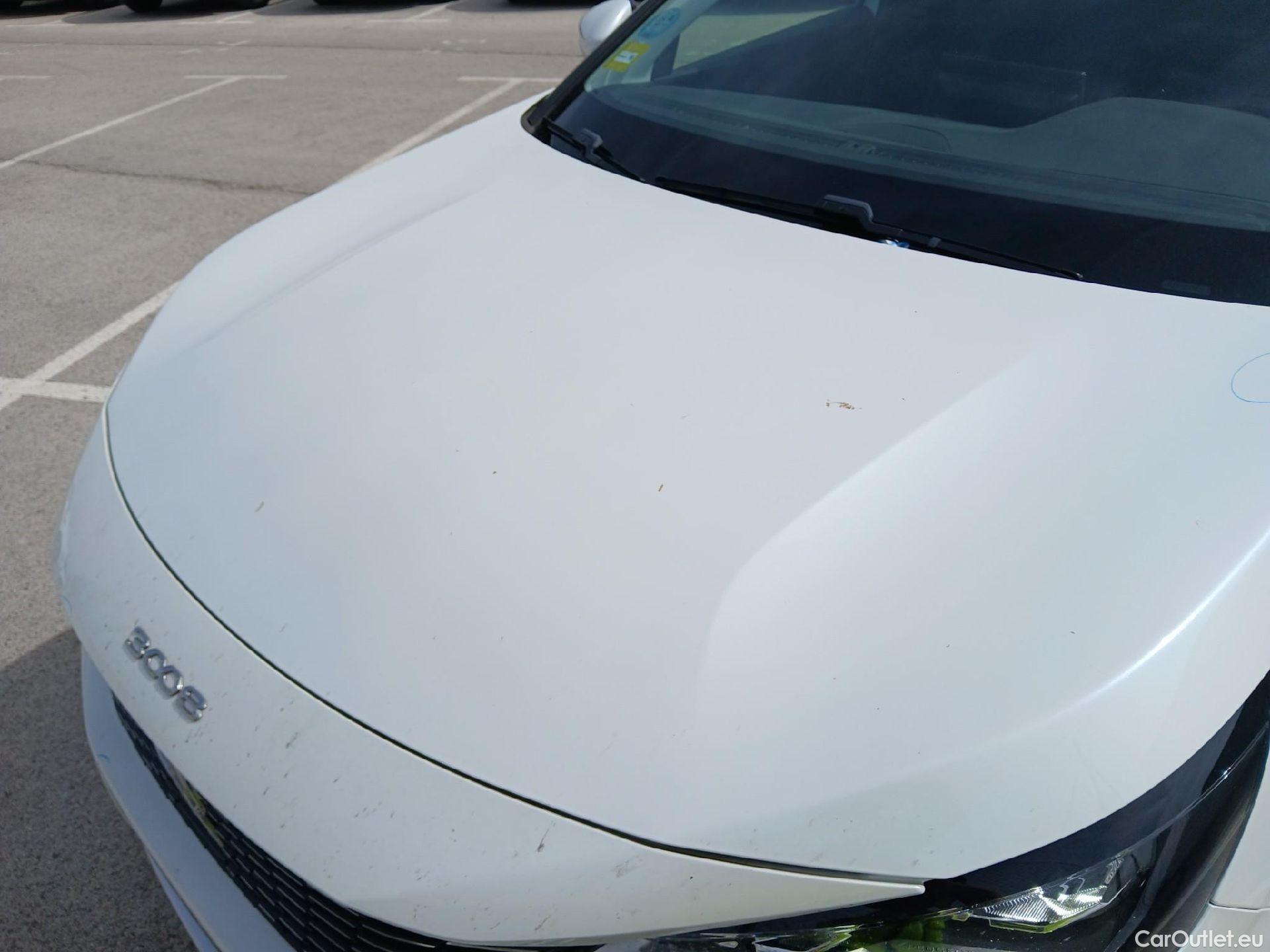  Peugeot  3008 PEUGEOT  / 2020 / 5P / todoterreno 1.5 BlueHDi 96kW (130CV) S&S Allure #6