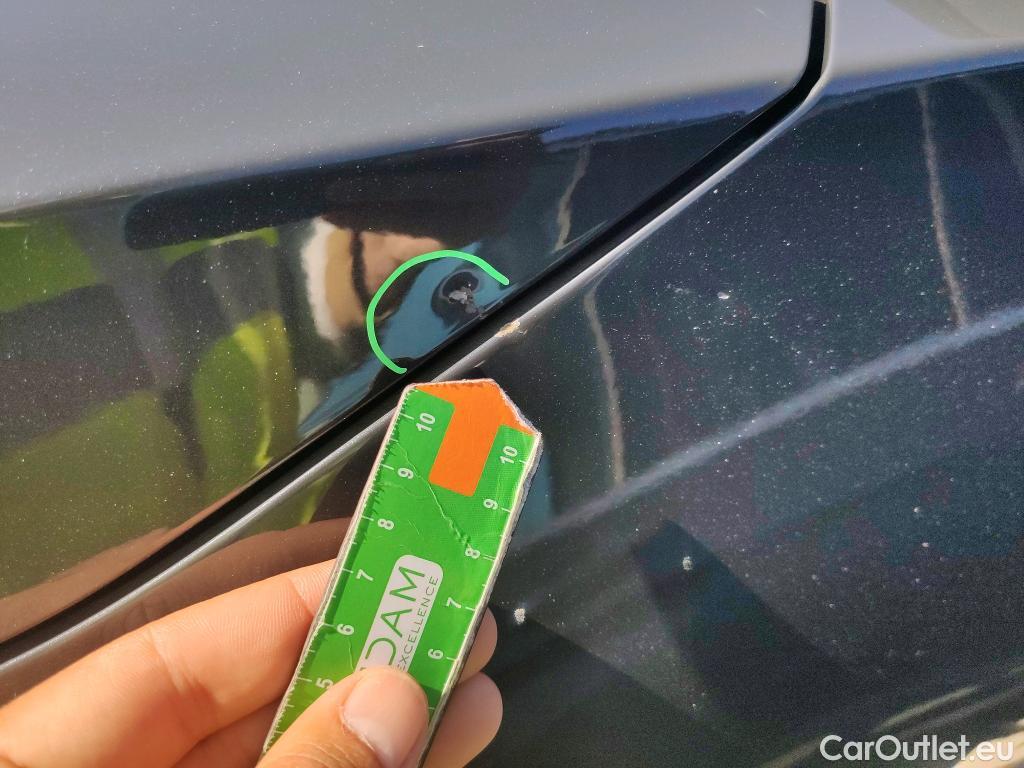  KIA  Sportage KIA  / 2022 / 5P / todoterreno 1.6 T-GDi MHEV 110kW (150CV) Drive 4x2 #19