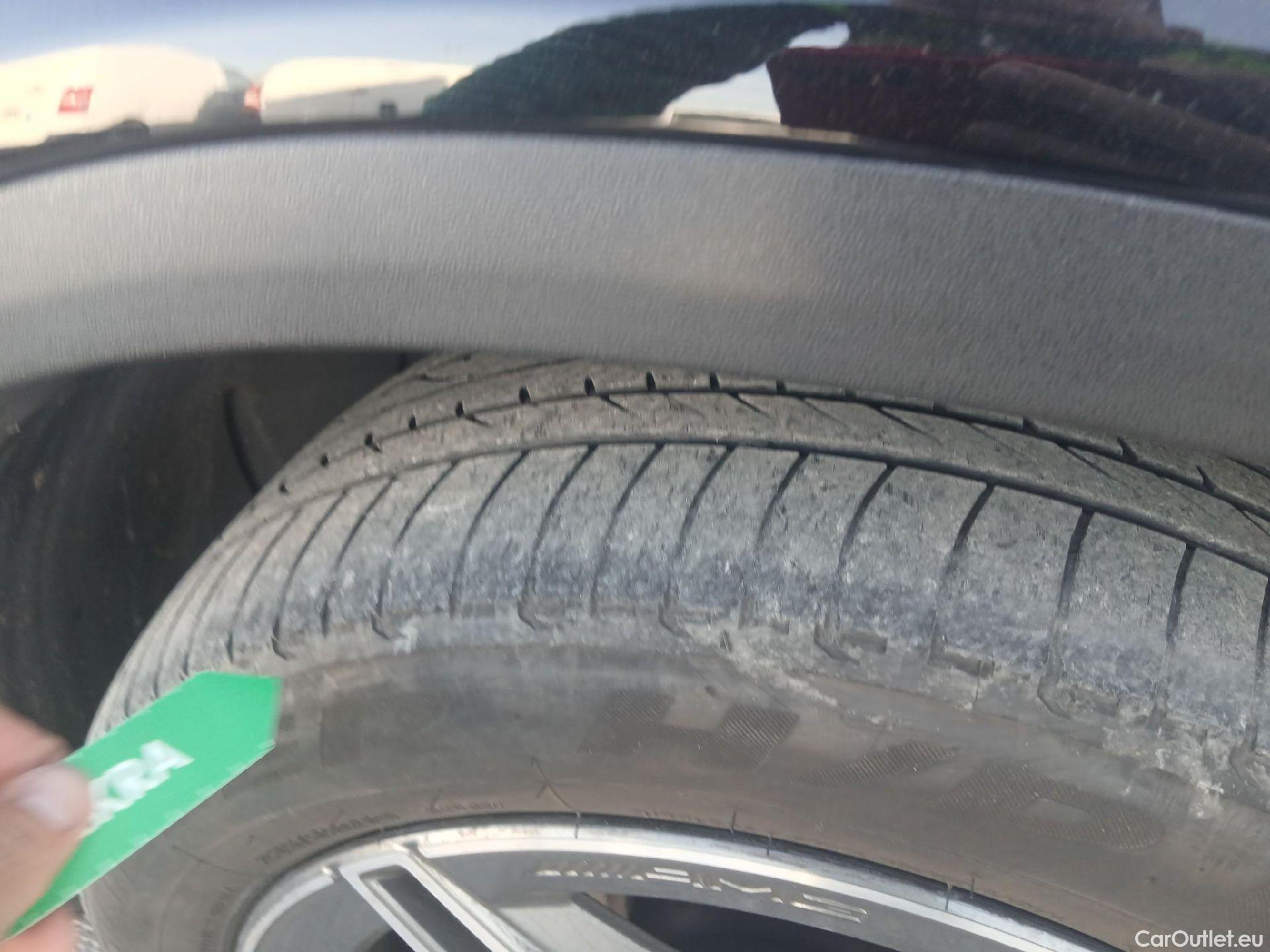  Mercedes  G-Klasee MERCEDES-BENZ GLC Coupé / 2019 / 5P / coupé GLC 300 de 4MATIC #5