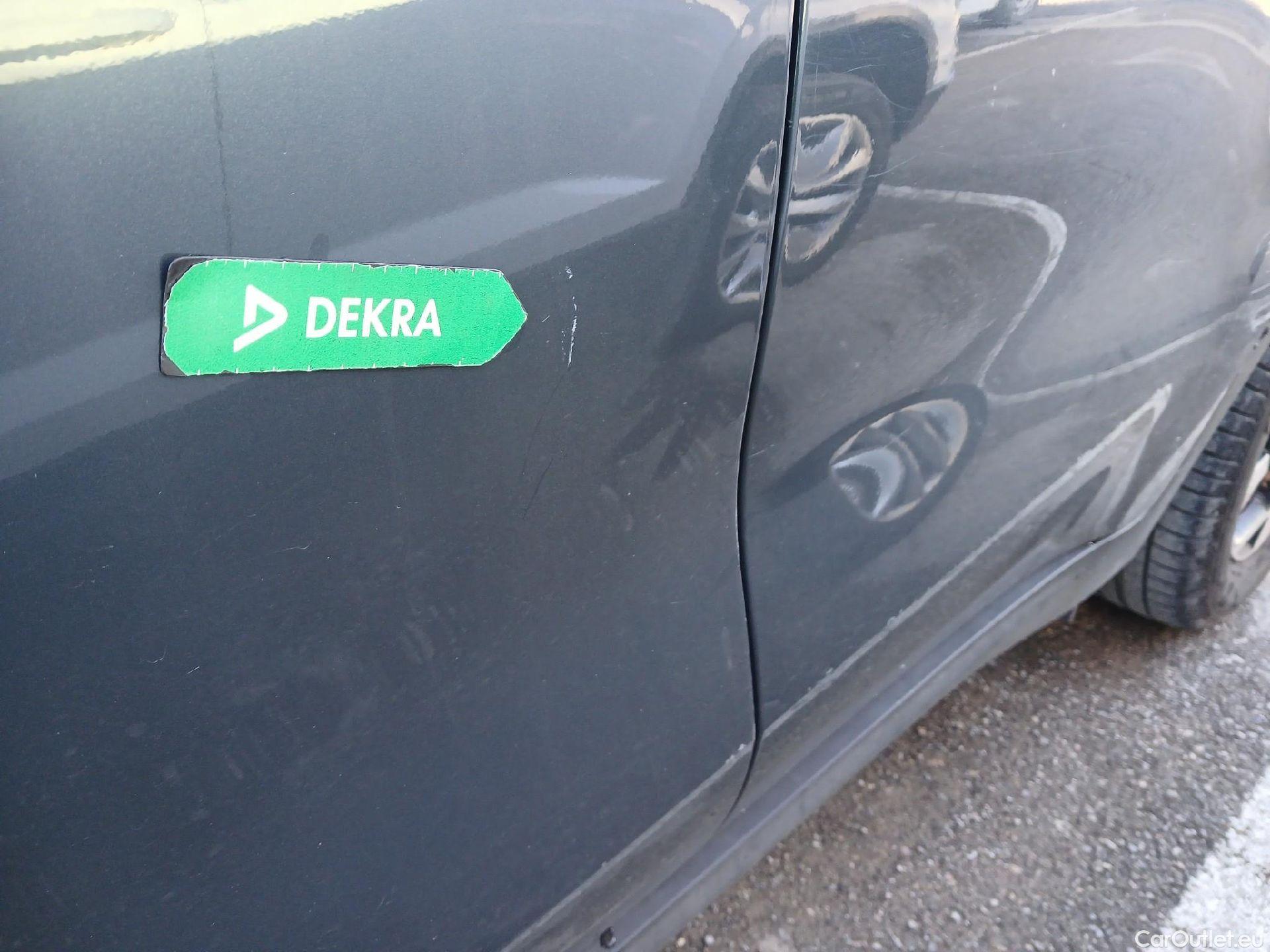  KIA  Sportage KIA  1.6MHEV Drive 100kW(136CV) 4x2(Crist Tintados) #6