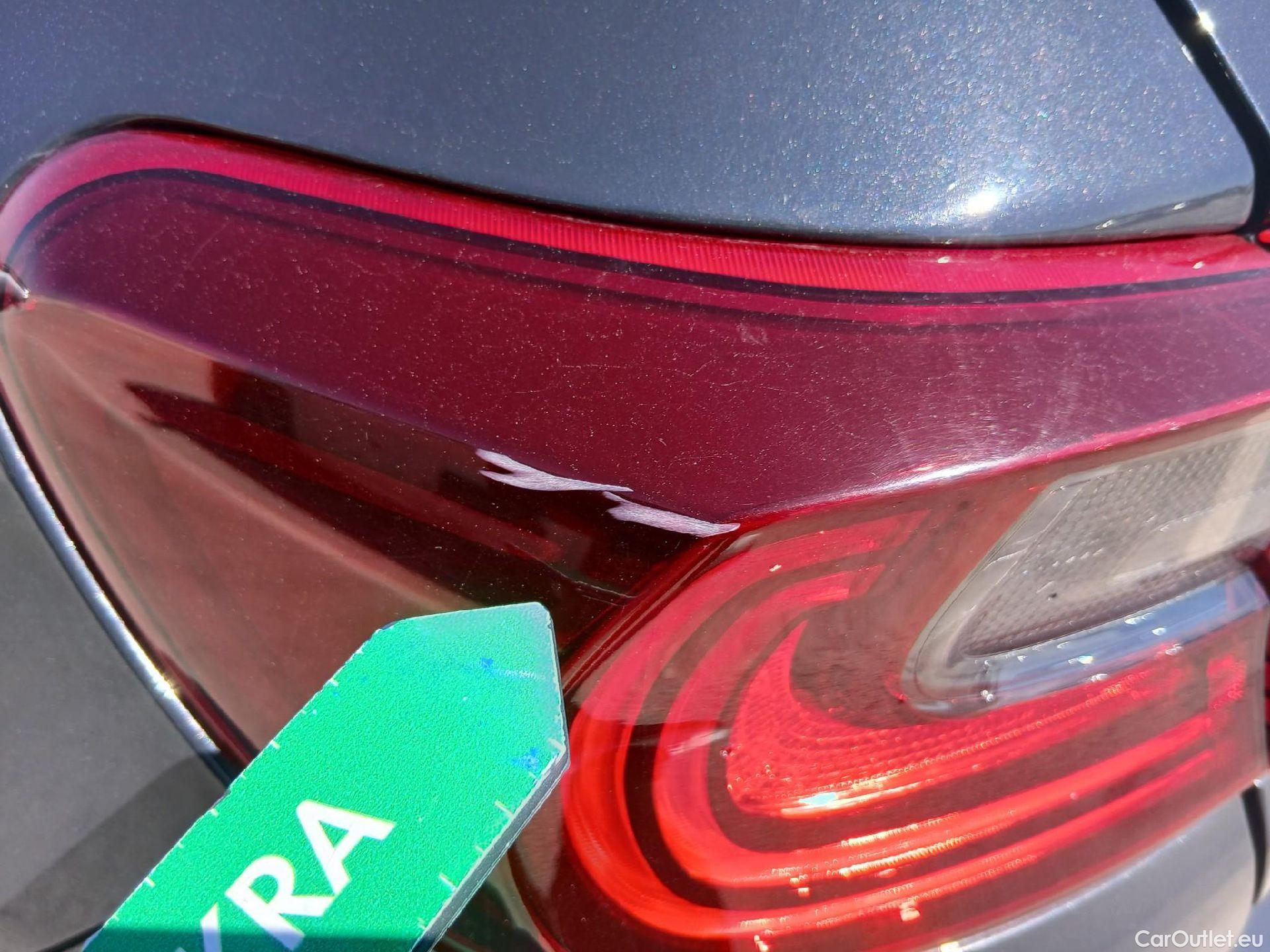  KIA  Cee'd KIA Ceed / 2021 / 5P / berlina con portón 1.0 T-GDi 88kW (120CV) Drive #21