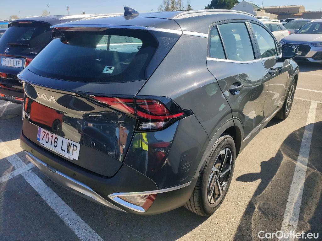  KIA  Sportage KIA  / 2022 / 5P / todoterreno 1.6 T-GDi MHEV 110kW (150CV) Drive 4x2 #38