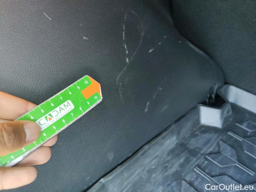  KIA  Sportage KIA  / 2022 / 5P / todoterreno 1.6 T-GDi MHEV 110kW (150CV) Drive 4x2 #25