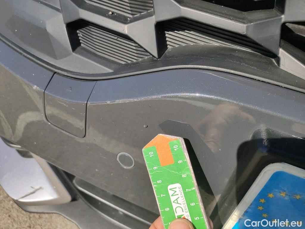  KIA  Sportage KIA  / 2022 / 5P / todoterreno 1.6 T-GDi MHEV 110kW (150CV) Drive 4x2 #37