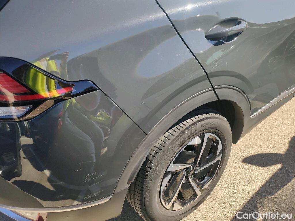  KIA  Sportage KIA  / 2022 / 5P / todoterreno 1.6 T-GDi MHEV 110kW (150CV) Drive 4x2 #16