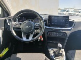  KIA  Cee'd KIA Ceed / 2021 / 5P / berlina con portón 1.0 T-GDi 88kW (120CV) Drive #3