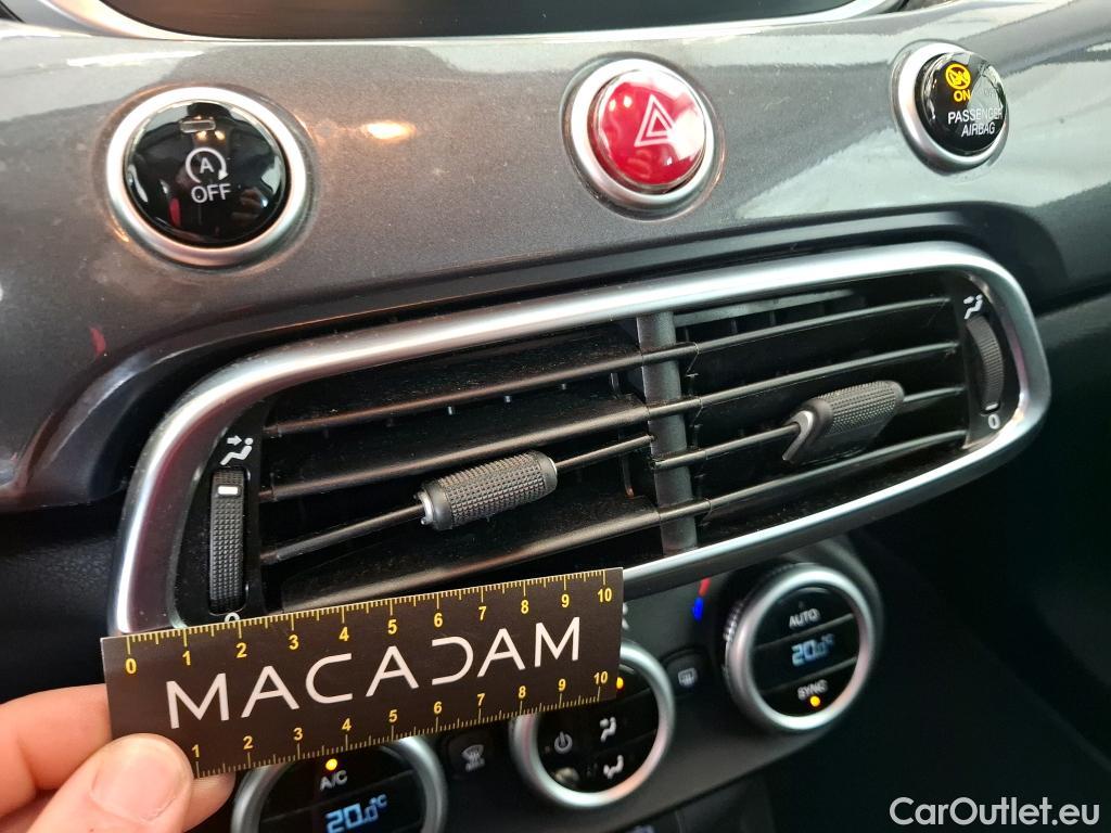  Fiat  500 FIAT X / 2018 / 5P / SUV 1.3 FFly T T4 150ch DCT Cross #17