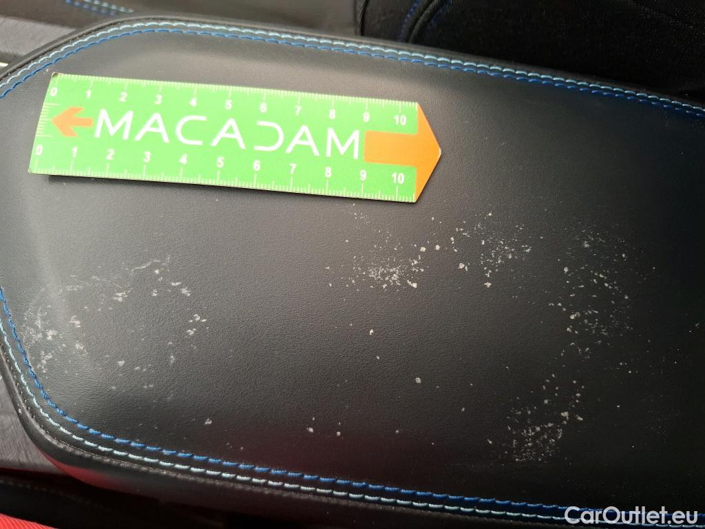  LYNK & Co  01 LYNK & CO  / 2020 / 5P / SUV 1.5 261ch  Hybride Rechargeable OPERATION STOCK #14