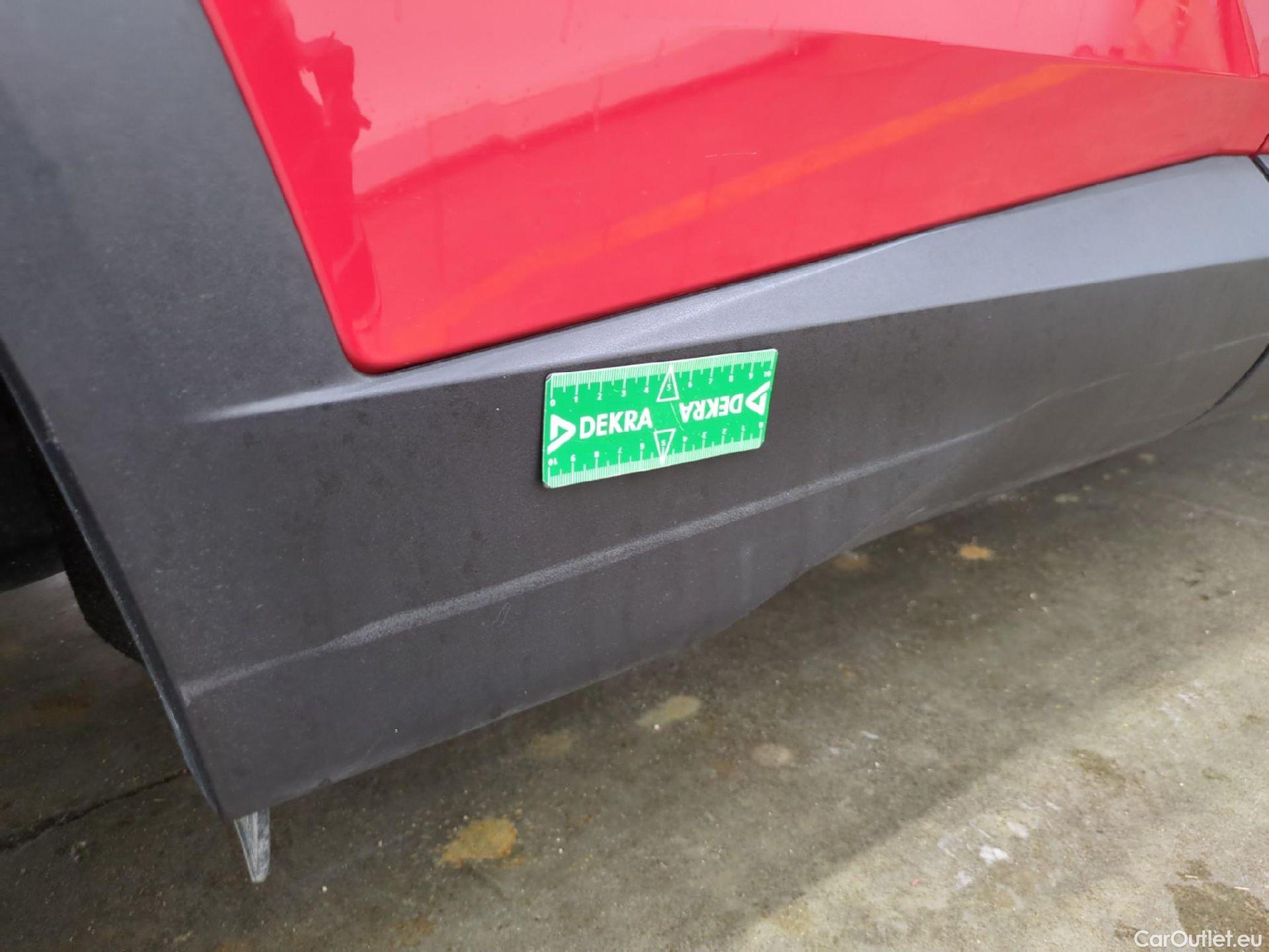  Hyundai  Tucson  / 2020 / 5P / SUV 1.6 T-GDI 150 iBVM HYBRID 48V CREATIVE #18