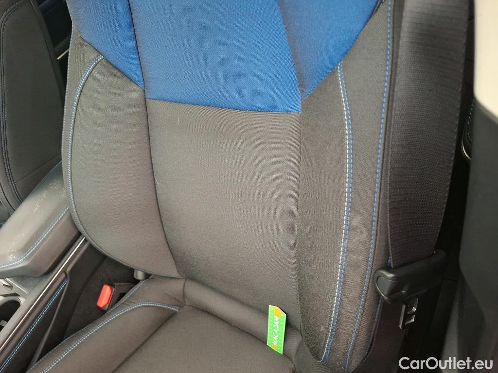  LYNK & Co  01 LYNK & CO  / 2020 / 5P / SUV 1.5 261ch  Hybride Rechargeable OPERATION STOCK #47