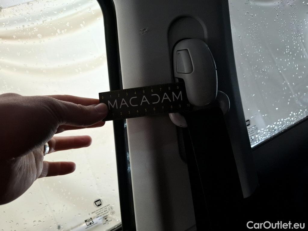  Fiat  500 FIAT X / 2018 / 5P / SUV 1.3 FFly T T4 150ch DCT Cross #34