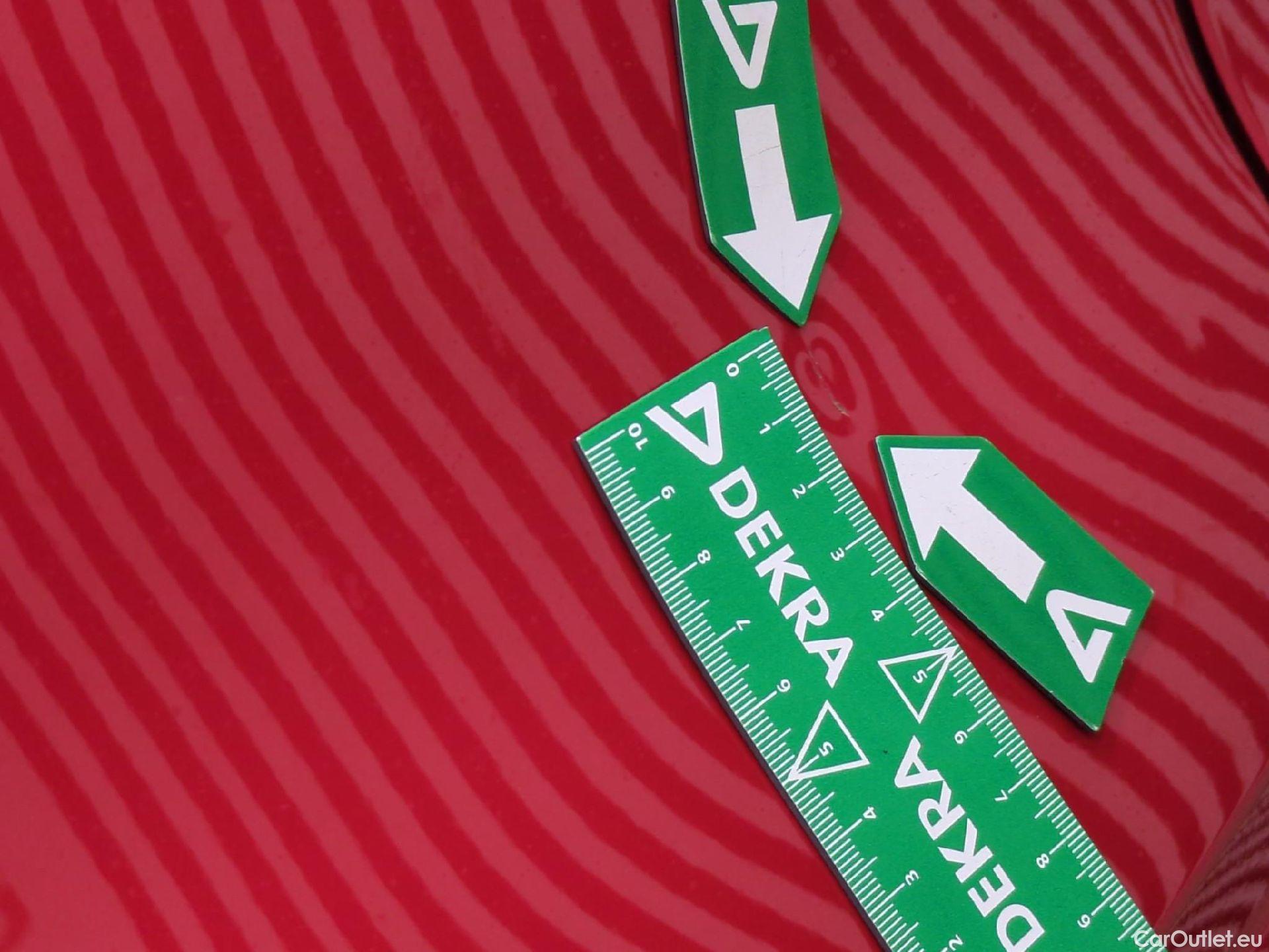  Hyundai  Tucson  / 2020 / 5P / SUV 1.6 T-GDI 150 iBVM HYBRID 48V CREATIVE #11