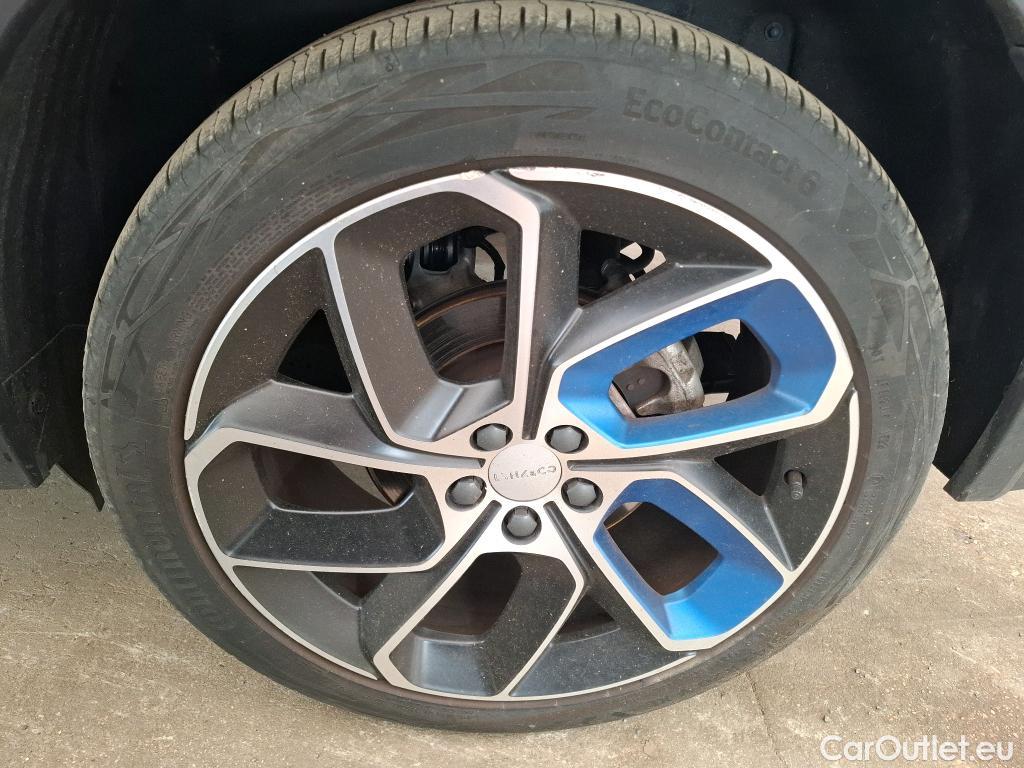  LYNK & Co  01 LYNK & CO  / 2020 / 5P / SUV 1.5 261ch  Hybride Rechargeable OPERATION STOCK #16