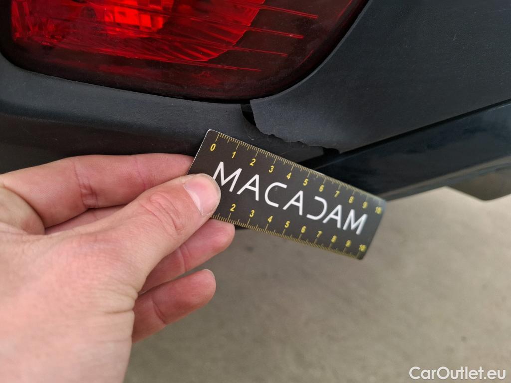  Citroen  C4  X Feel Pack 1.2 PureTech 130CV BVA8 6E #6