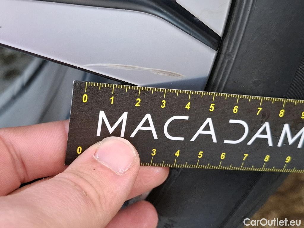  Fiat  500 FIAT X / 2018 / 5P / SUV 1.3 FFly T T4 150ch DCT Cross #3