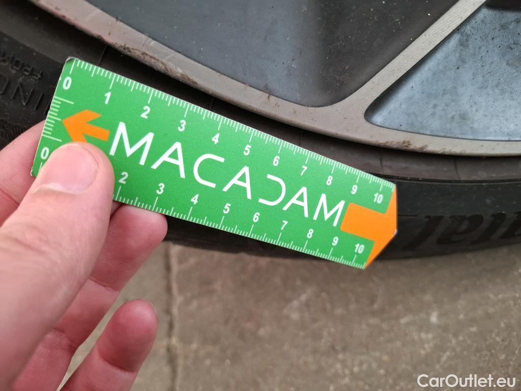  LYNK & Co  01 LYNK & CO  / 2020 / 5P / SUV 1.5 261ch  Hybride Rechargeable OPERATION STOCK #35