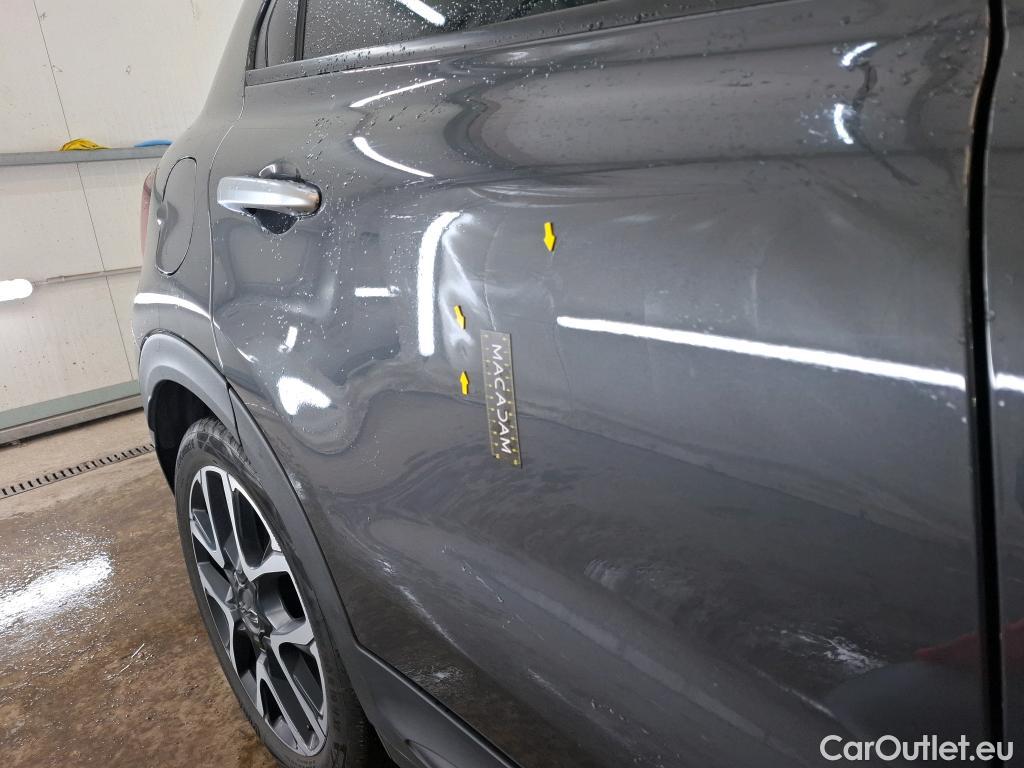  Fiat  500 FIAT X / 2018 / 5P / SUV 1.3 FFly T T4 150ch DCT Cross #48