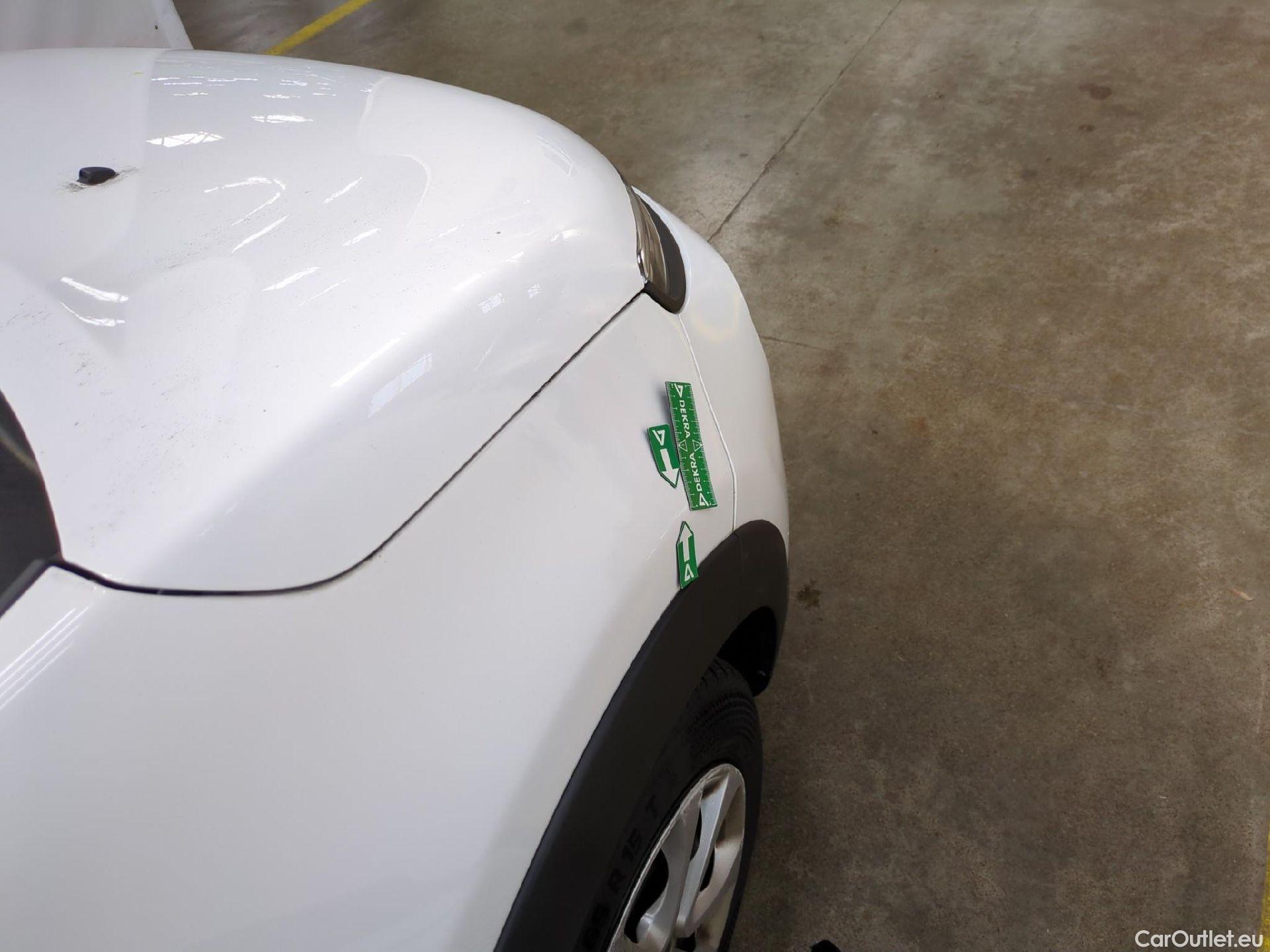  Citroen  C3 CITROEN  Société / 2020 / 5P / Berline PureTech 83 S&S BVM Feel #24