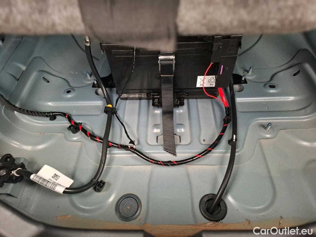  LYNK & Co  01 LYNK & CO  / 2020 / 5P / SUV 1.5 261ch  Hybride Rechargeable OPERATION STOCK #41