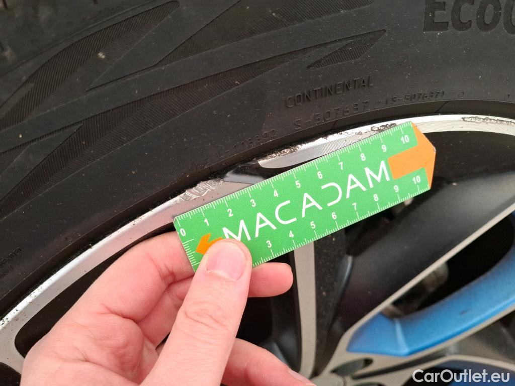  LYNK & Co  01 LYNK & CO  / 2020 / 5P / SUV 1.5 261ch  Hybride Rechargeable OPERATION STOCK #17