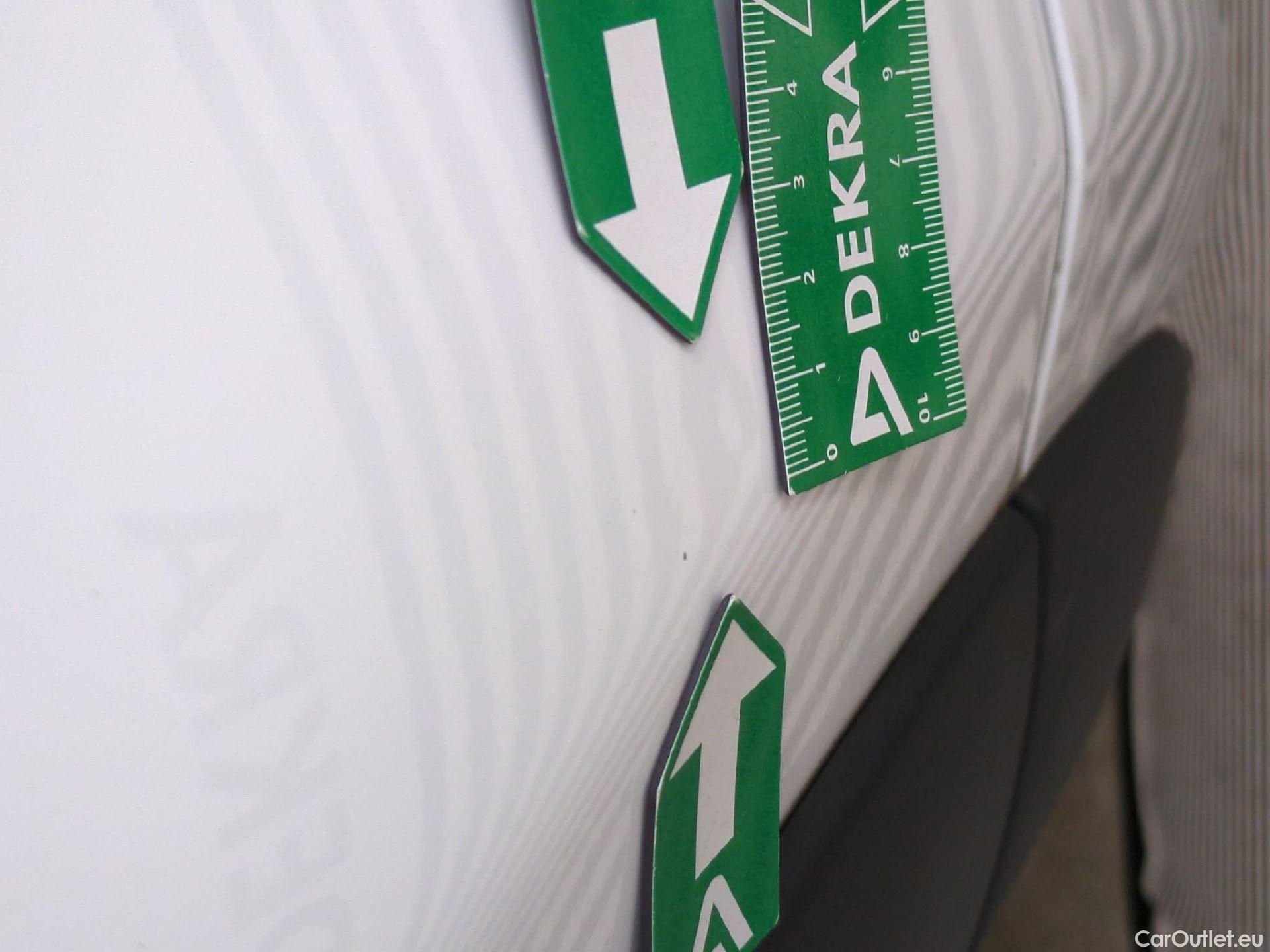  Citroen  C3 CITROEN  Société / 2020 / 5P / Berline PureTech 83 S&S BVM Feel #23