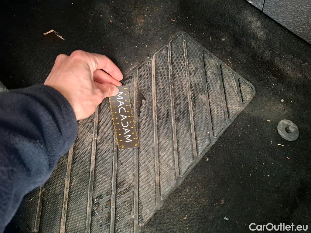  Peugeot  5008  Allure 1.5 HDi 130CV BVA8 7 Sieges E6d #17