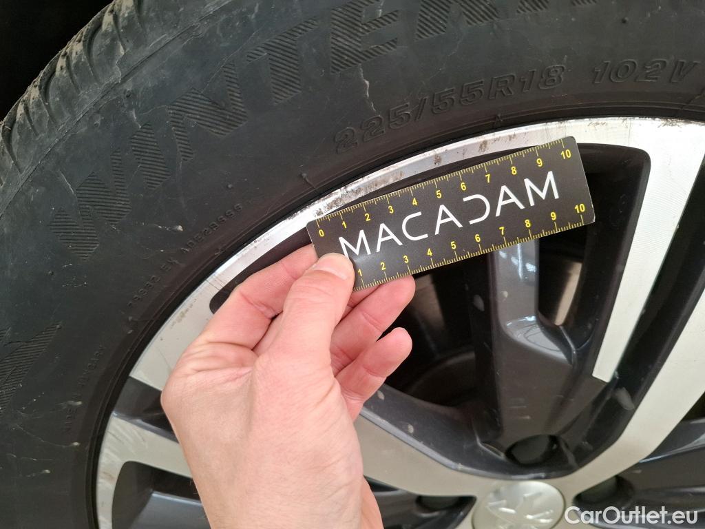  Peugeot  5008  Allure 1.5 HDi 130CV BVA8 7 Sieges E6d #9