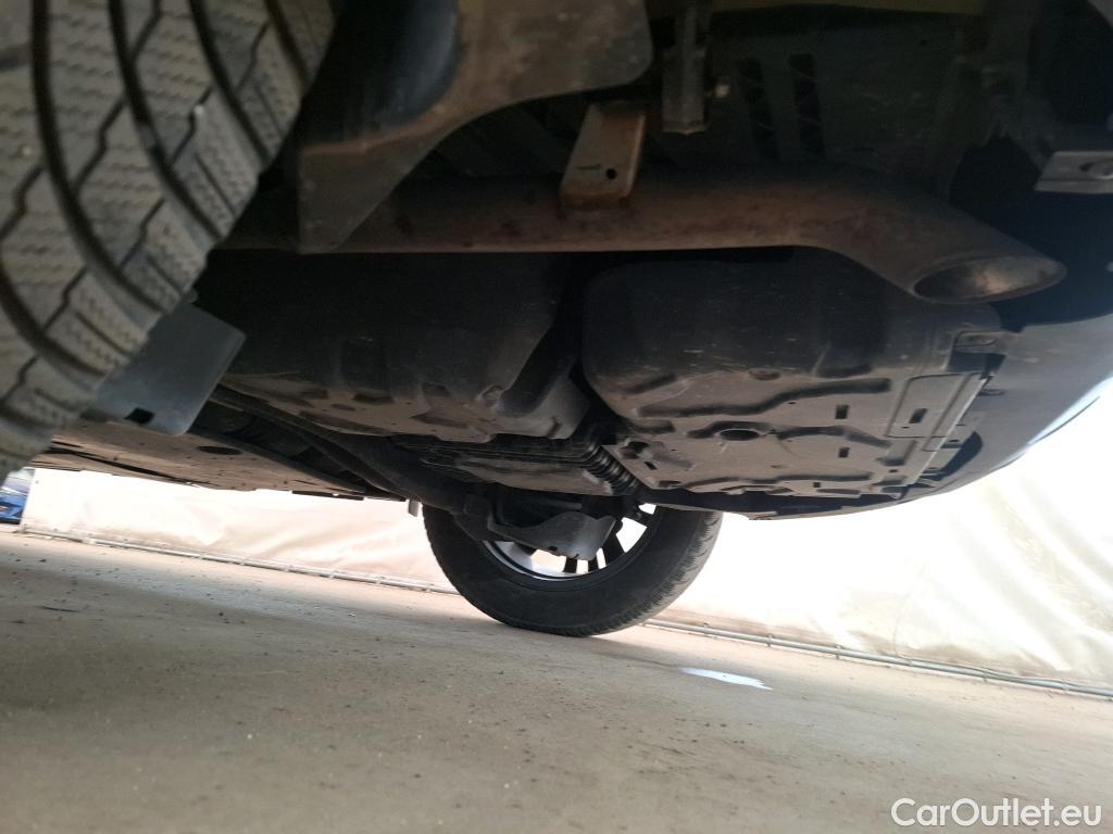  Peugeot  5008  Allure 1.5 HDi 130CV BVA8 7 Sieges E6d #36