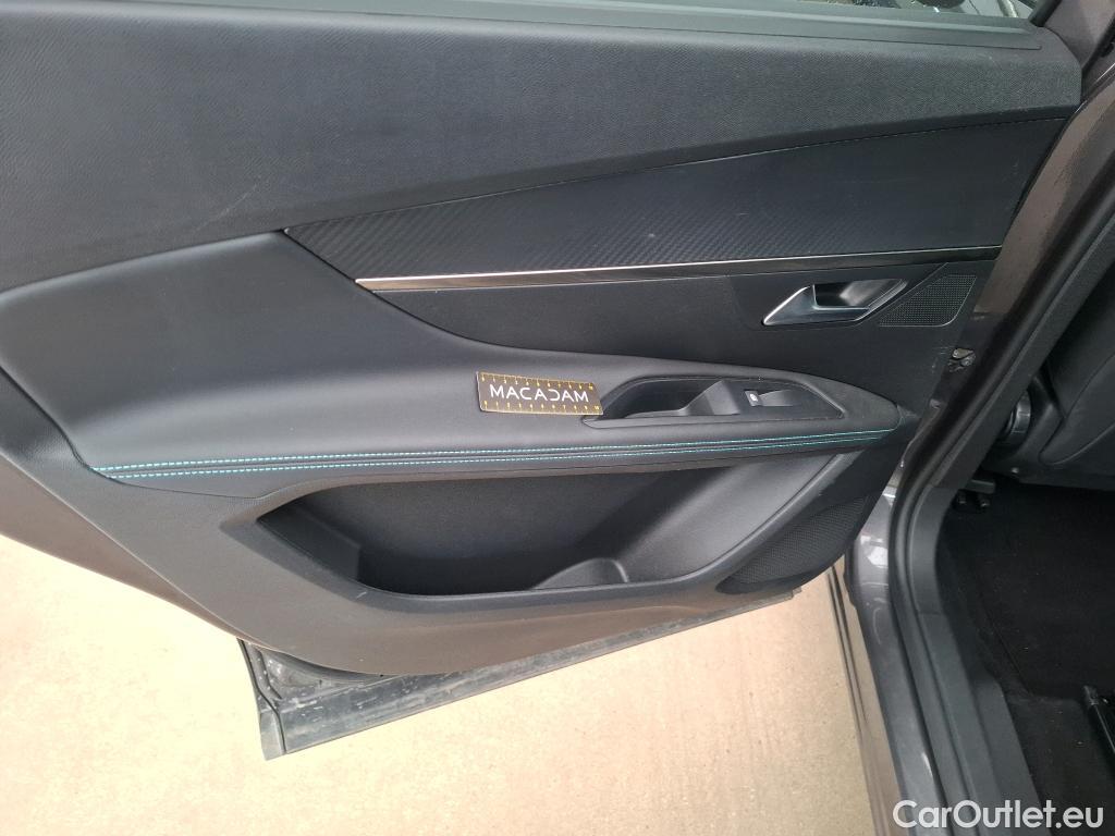  Peugeot  5008  Allure 1.5 HDi 130CV BVA8 7 Sieges E6d #18