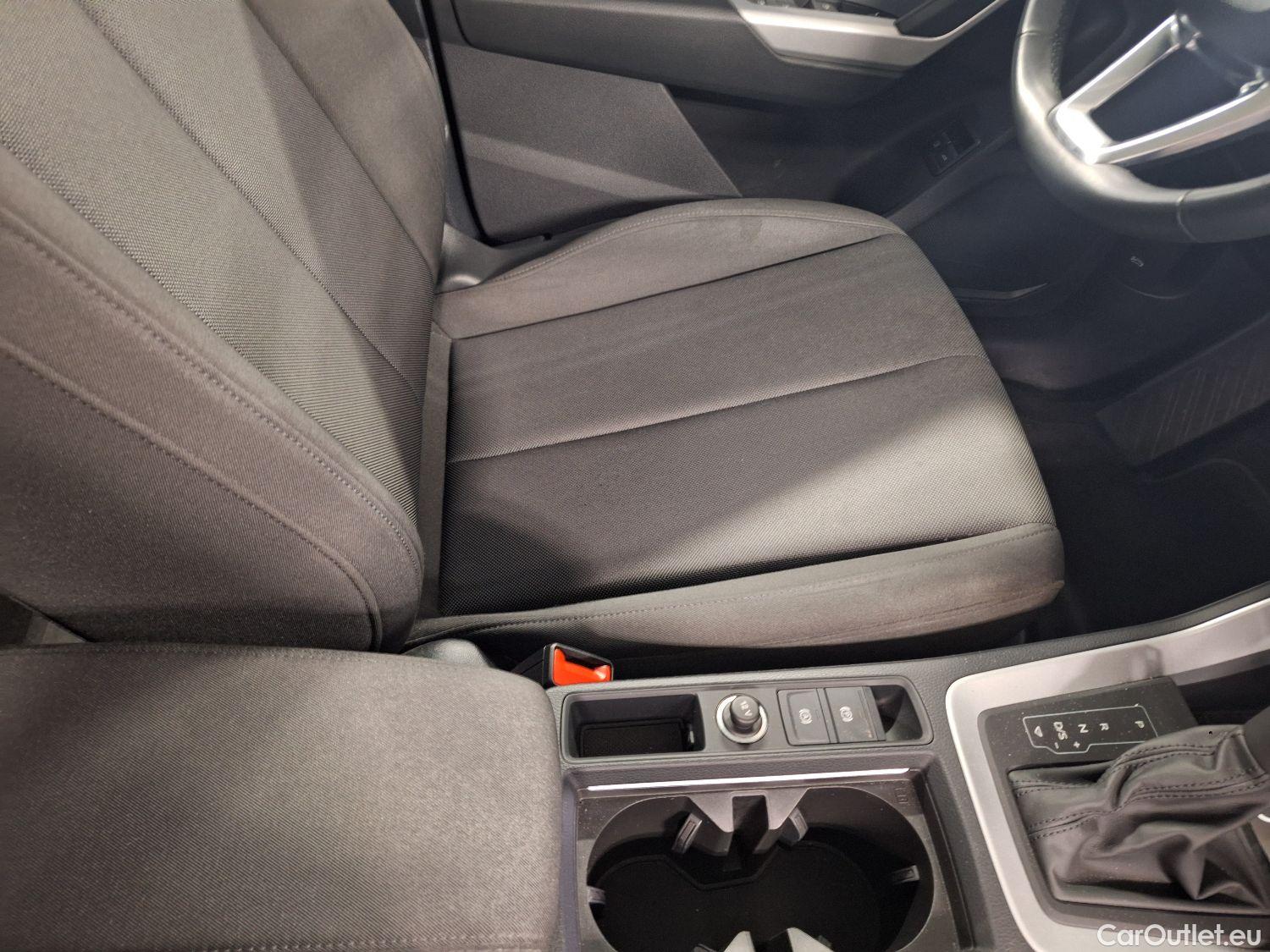  Audi  Q3 Audi,  '18 PHEV, Audi  45 TFSI e S tronic 5d #11