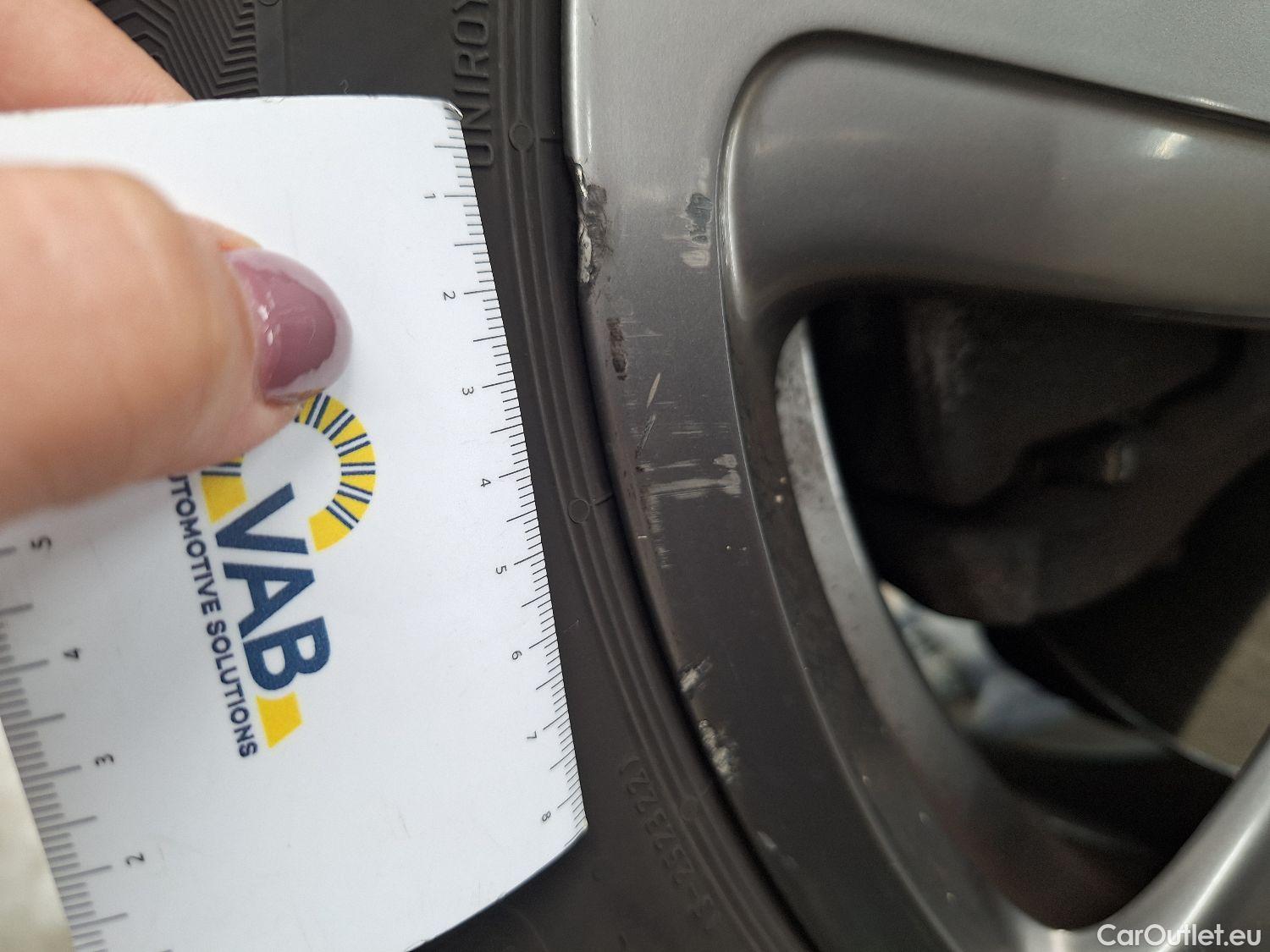  Bmw  Serie 1 BMW, 1-serie '19, BMW 1 Reeks Hatch 116dA (85 kW) 5d #29