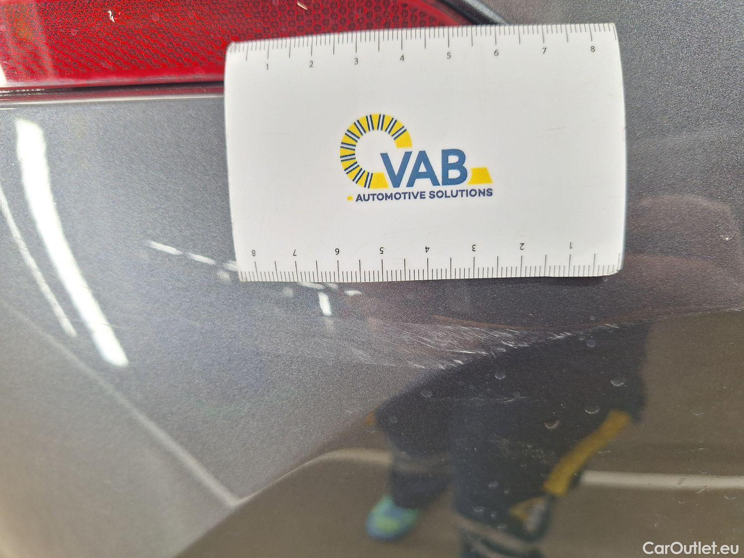  Bmw  Serie 1 BMW, 1-serie '19, BMW 1 Reeks Hatch 116dA (85 kW) 5d #14