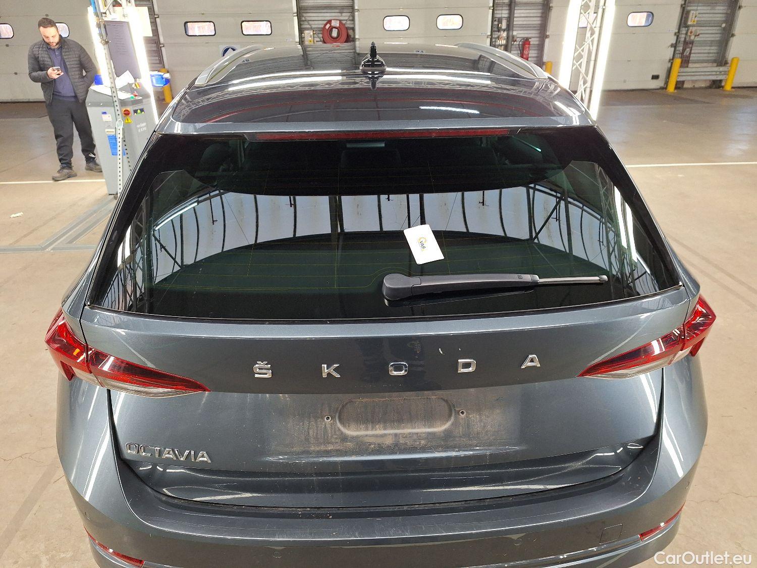  Skoda  Octavia Skoda,  Combi '20, Skoda  Combi 2.0 CRTDI 85kW Clever+ 5d #29