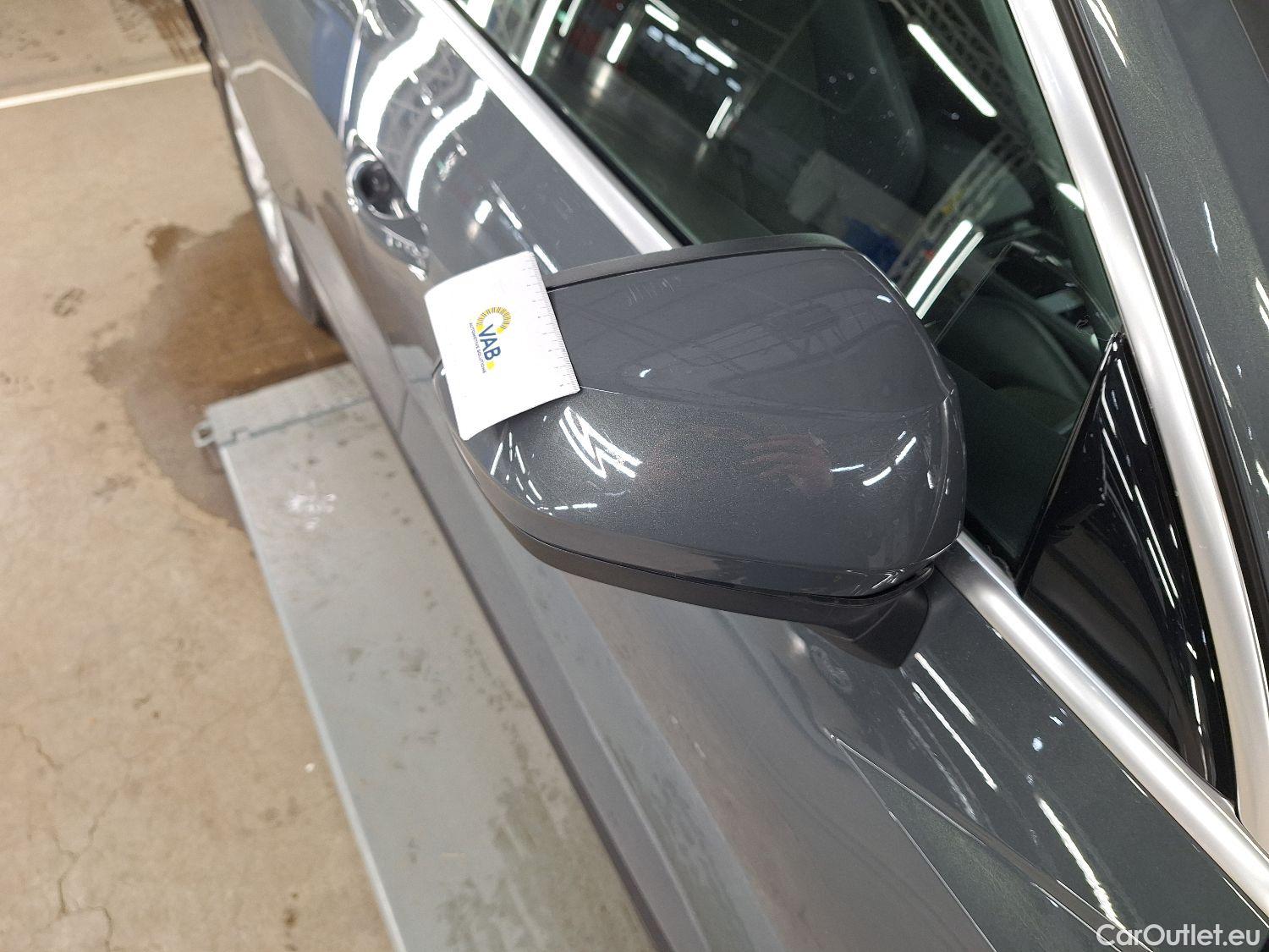  Audi  Q3 Audi,  SB '19 PHEV, Audi  Sportback 45 TFSI e S tronic 5d #29