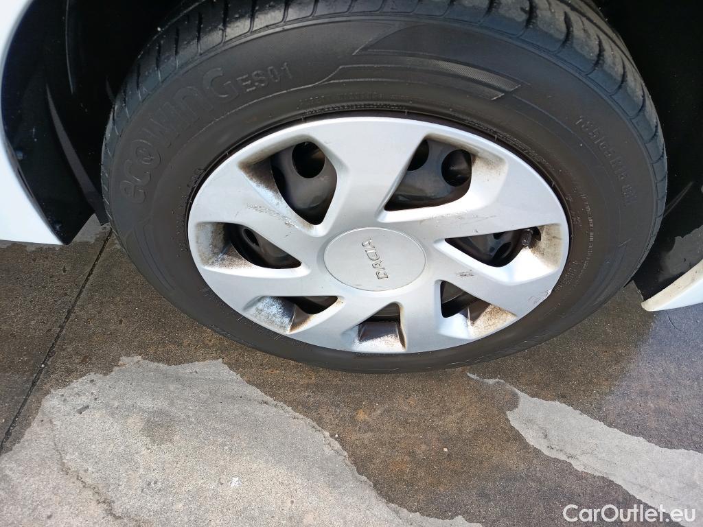  Dacia  Sandero DACIA  / 2016 / 5P / berlina con portón Essential TCE 66kW (90CV) GLP #31