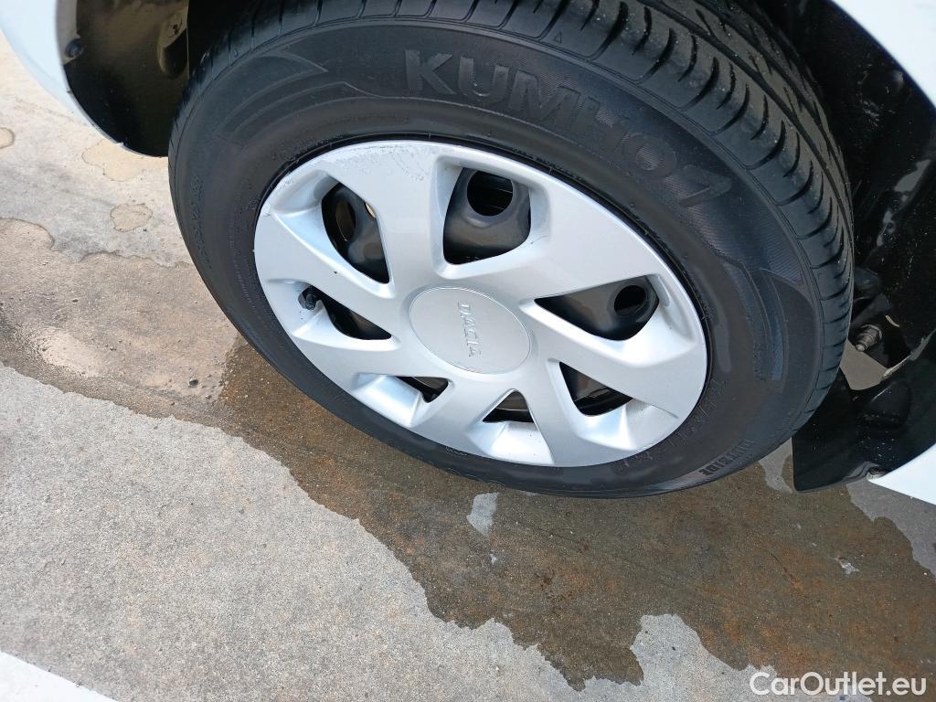  Dacia  Sandero DACIA  / 2016 / 5P / berlina con portón Essential TCE 66kW (90CV) GLP #23