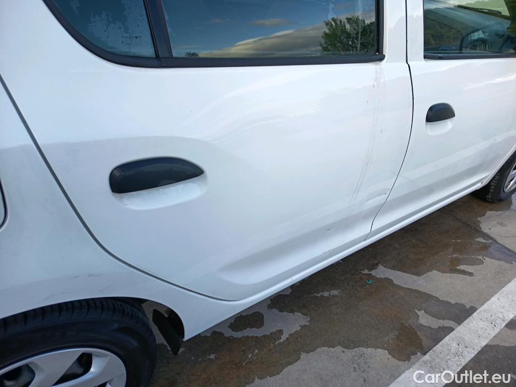  Dacia  Sandero DACIA  / 2016 / 5P / berlina con portón Essential TCE 66kW (90CV) GLP #12