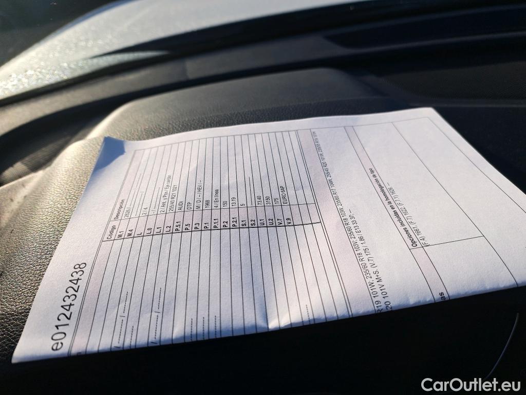  Audi  Q5 AUDI  SPORTBACK / 2020 / 5P / todoterreno Black line 40 TDI 150kW quattro-ultra #21