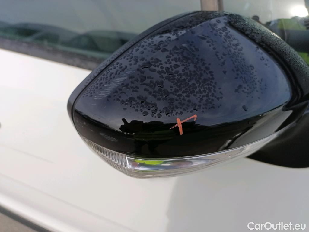  Citroen  C3 CITROEN  / 2020 / 5P / berlina con portón BlueHDi 75KW (100CV) S&S Live Pack #22