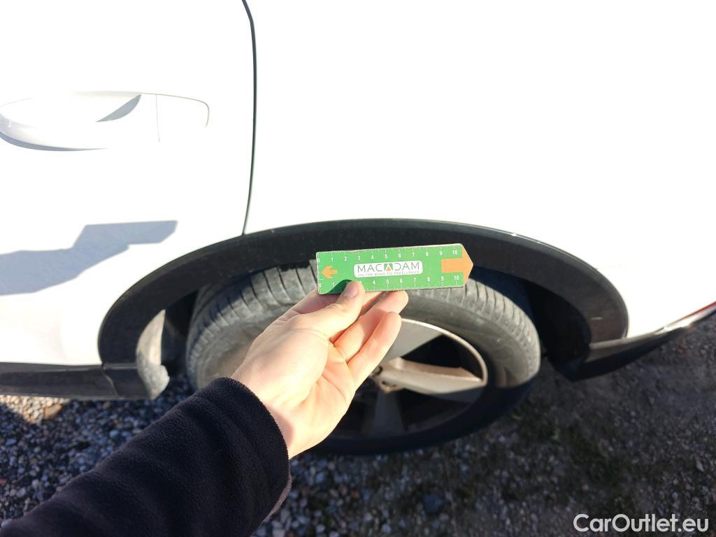  Audi  Q3 AUDI  / 2018 / 5P / todoterreno Advanced 35 TDI 110kW (150CV) S tronic #41