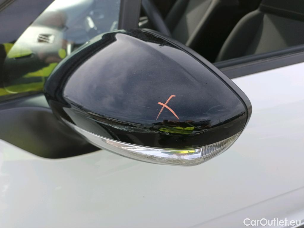  Citroen  C3 CITROEN  / 2020 / 5P / berlina con portón BlueHDi 75KW (100CV) S&S Live Pack #20