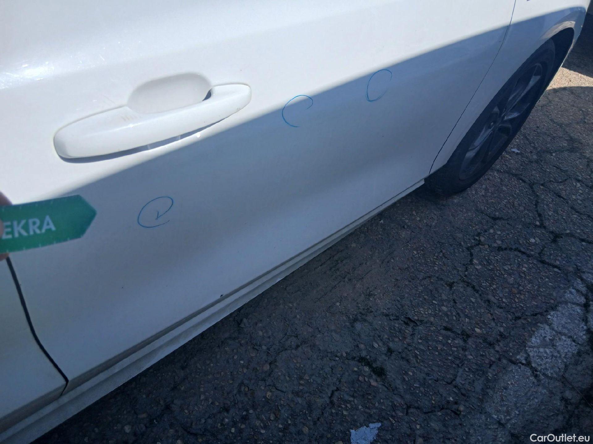  Ford  Focus FORD  / 2018 / 5P / berlina con portón 1.0 Ecoboost MHEV 92kW ST-Line #25