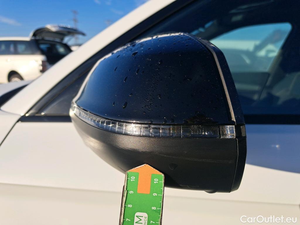  Audi  Q5 AUDI  SPORTBACK / 2020 / 5P / todoterreno Black line 40 TDI 150kW quattro-ultra #37