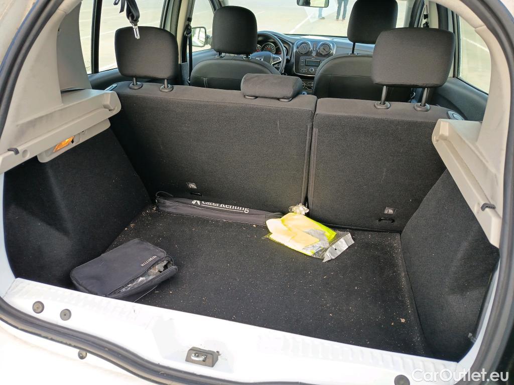  Dacia  Sandero DACIA  / 2016 / 5P / berlina con portón Essential TCE 66kW (90CV) GLP #22