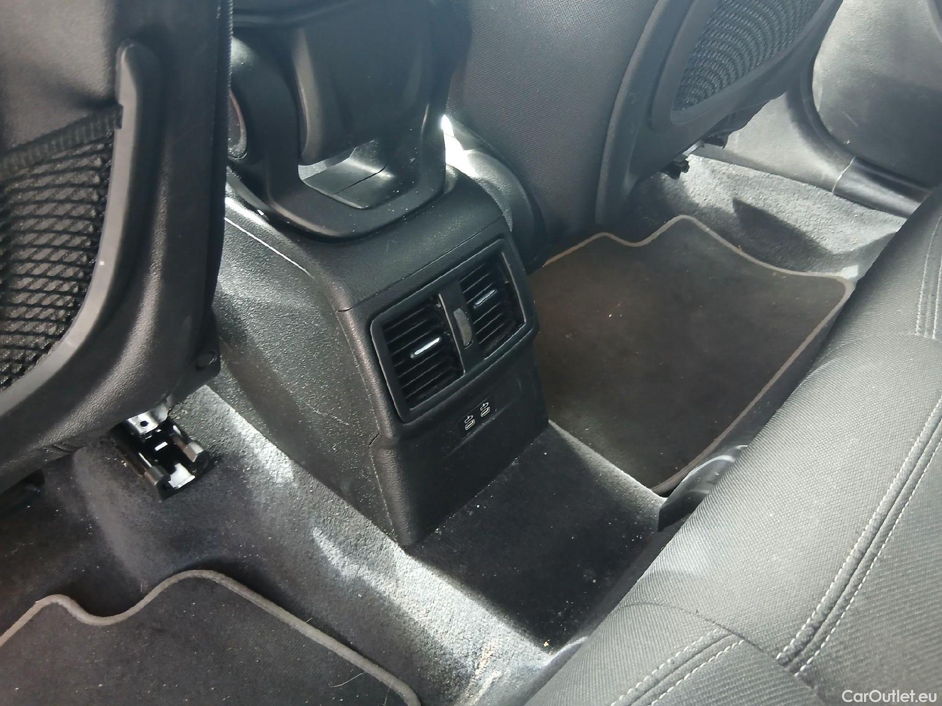  Bmw  X2 BMW  sDrive18i #7