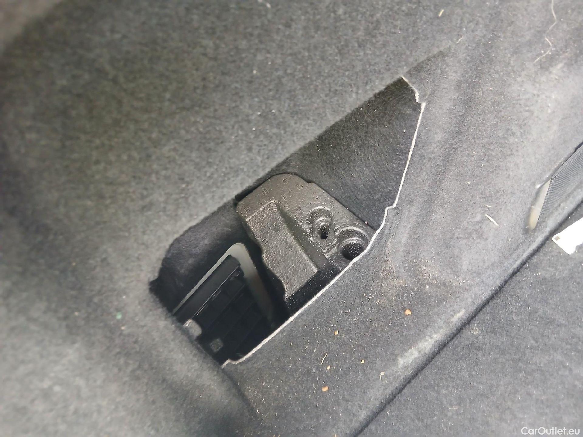  Bmw  X2 BMW  sDrive18i #3