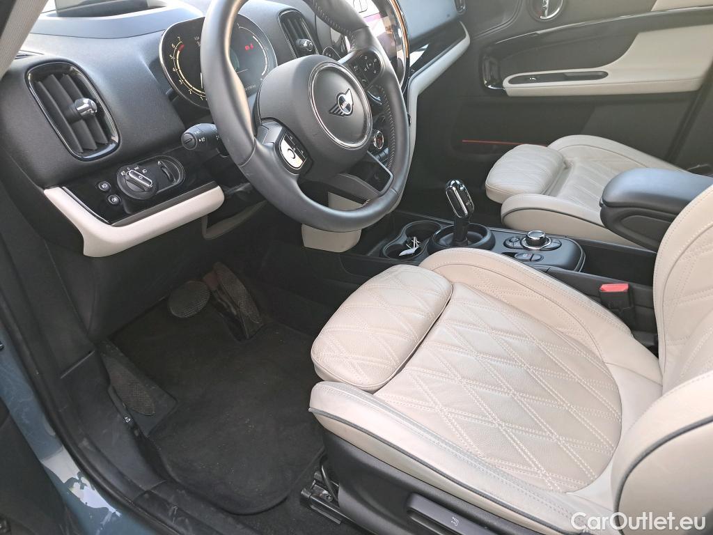  Mini  Countryman MINI  / 2020 / 5P / berlina con portón Cooper S ALL4 #38