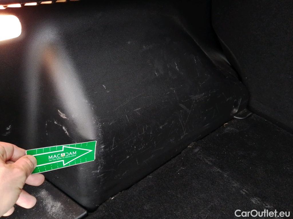  Hyundai  Tucson HYUNDAI  / 2020 / 5P / todoterreno 1.6 TGDI 169kW HEV Tecno Auto 2C #27